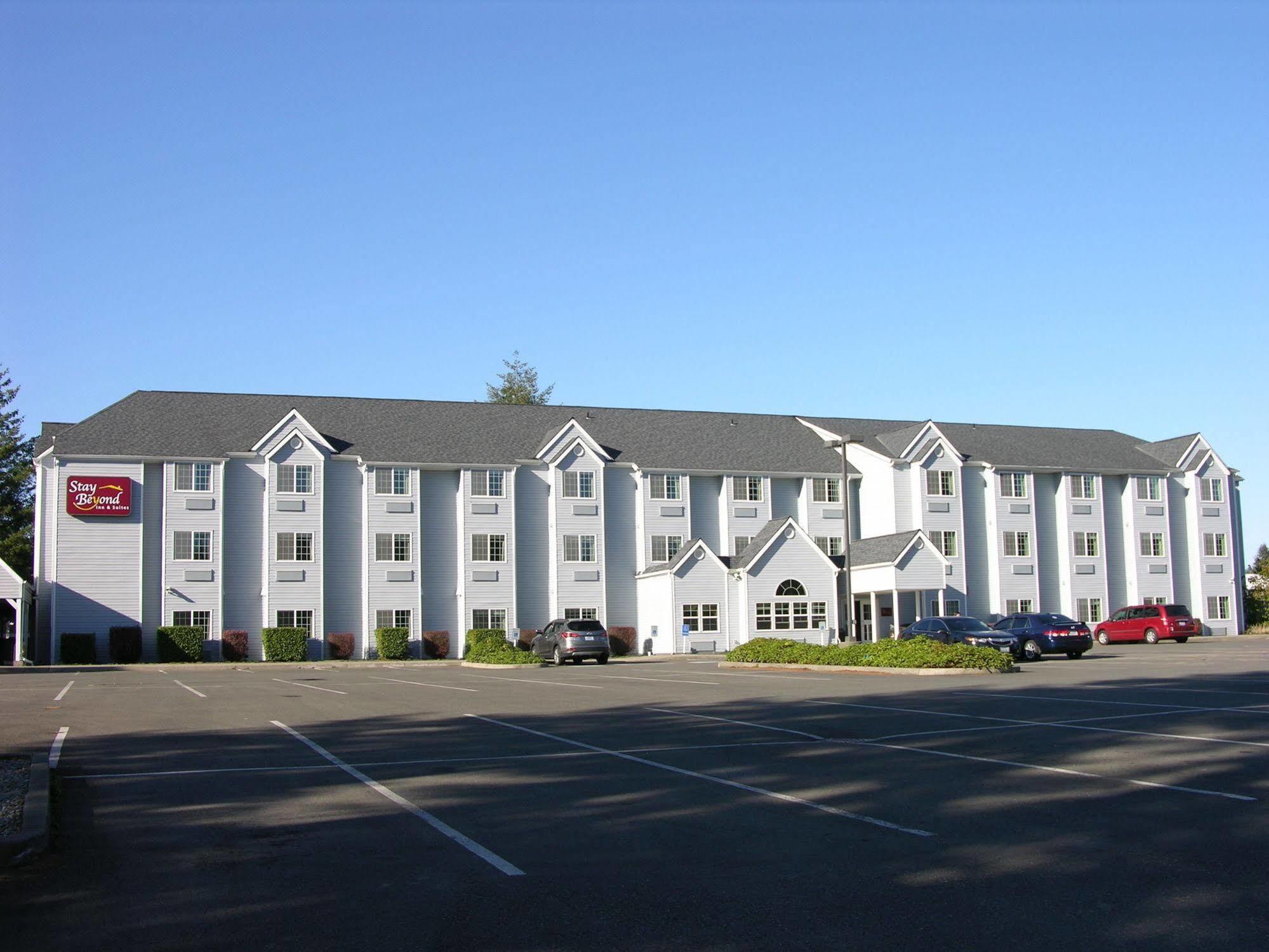 Stay Beyond Inn & Suites Elma Eksteriør billede